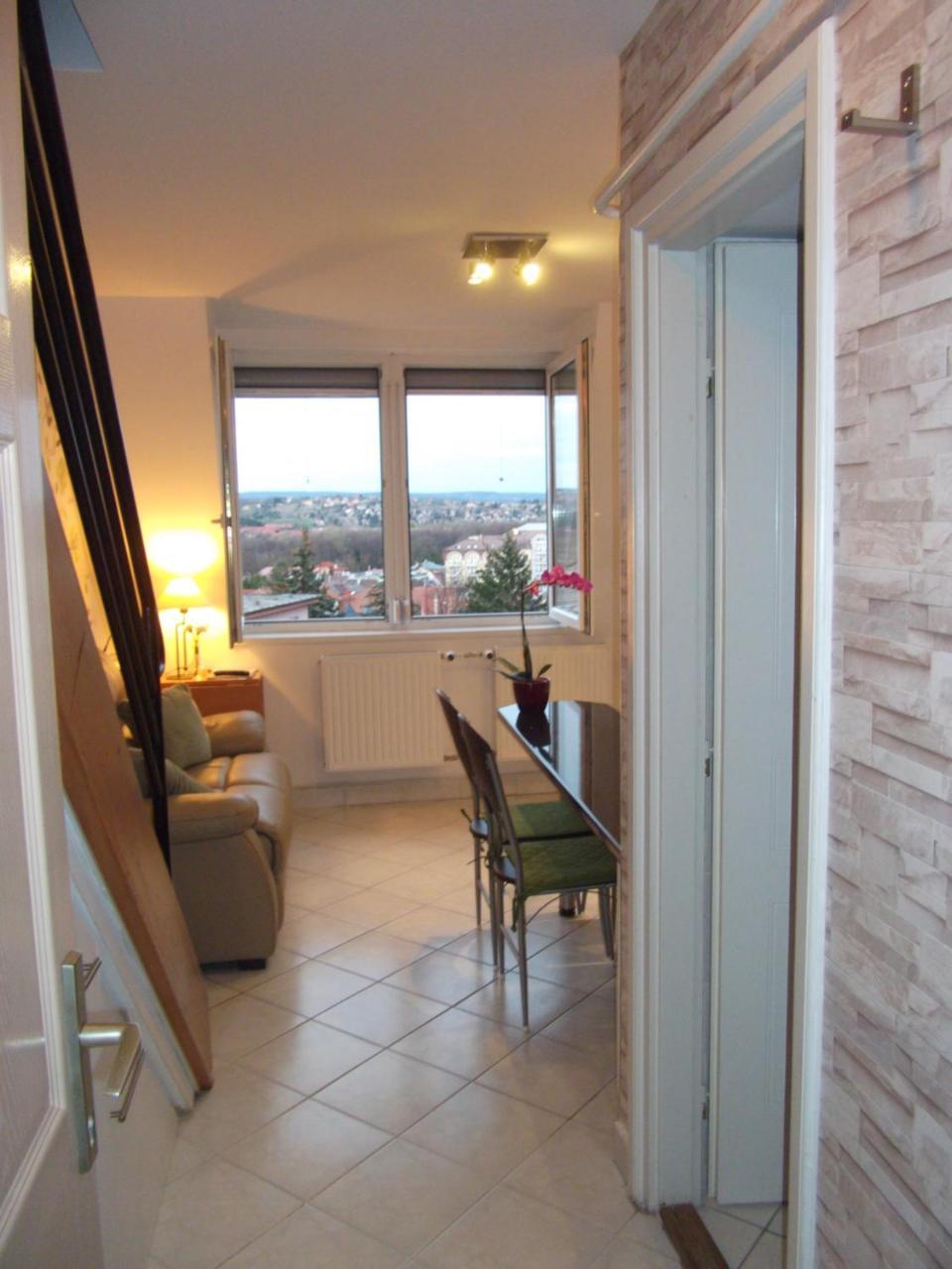 דירות Hévíz Rozsa Apartman מראה חיצוני תמונה